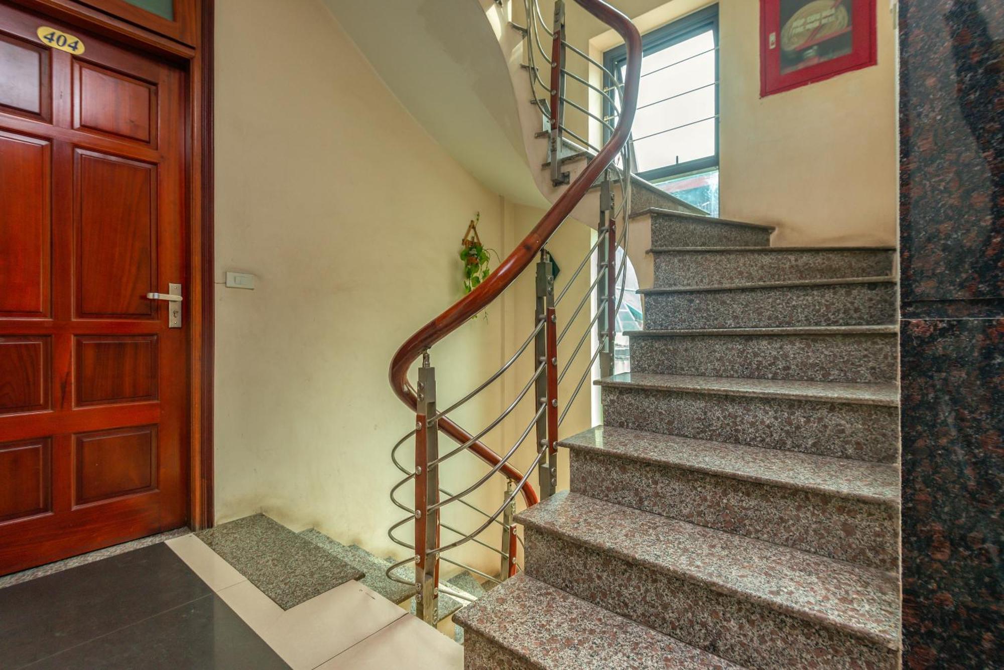 Oyo 887 Star Hotel Hanoi Exterior photo