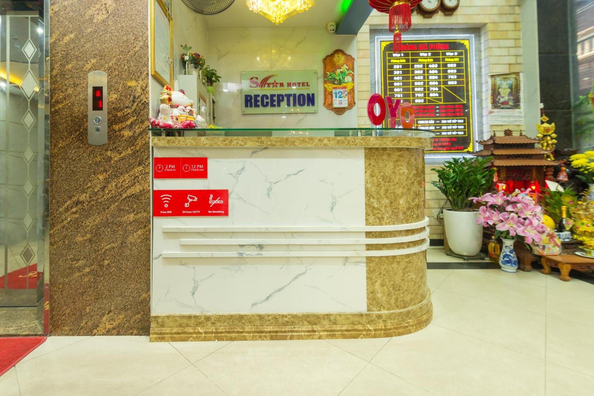 Oyo 887 Star Hotel Hanoi Exterior photo